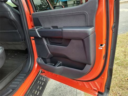 Used 2022 Ford F150 Raptor image 32