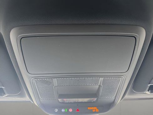 New 2025 Chevrolet Equinox LT w/ Safety and Technology Package image 27