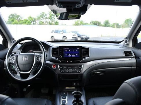 Used 2023 Honda Ridgeline RTL-E image 22