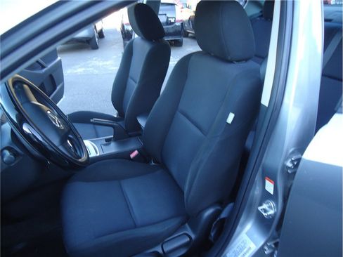 Used 2011 MAZDA MAZDA3 i Sport FWD image 12
