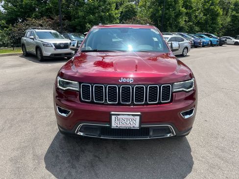 Used 2017 Jeep Grand Cherokee Limited w/ Luxury Group II RWD image 8