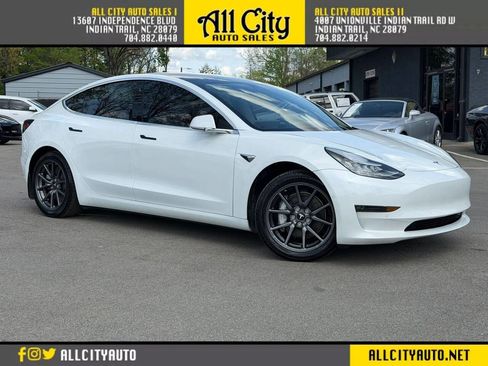 Used 2020 Tesla Model 3 Long Range image 1
