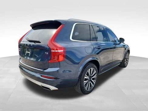 Used 2020 Volvo XC90 T5 Momentum w/ Protection Package Premier FWD image 9