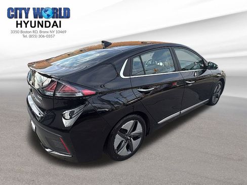 Used 2021 Hyundai Ioniq Limited image 5