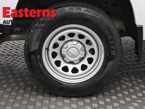 Used 2023 Chevrolet Colorado W/T image 30