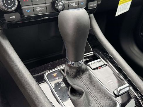 New 2026 Jeep Compass Limited image 6