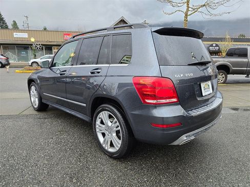 Used 2015 Mercedes-Benz GLK 350 4MATIC image 7