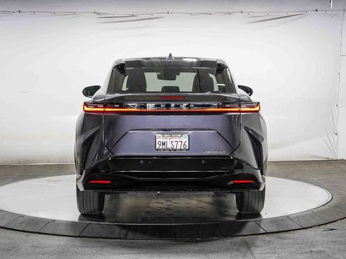 Used 2024 Lexus RZ 300e Premium FWD image 3