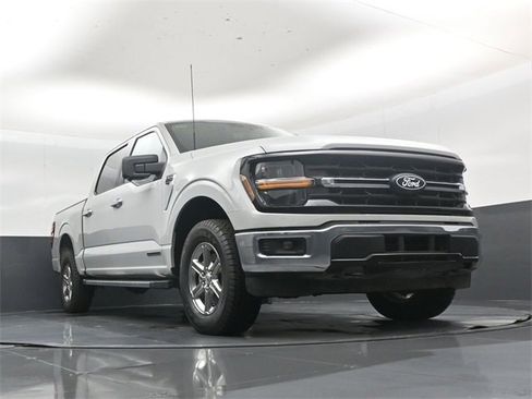 Used 2024 Ford F150 XLT w/ Mobile Office Package image 44