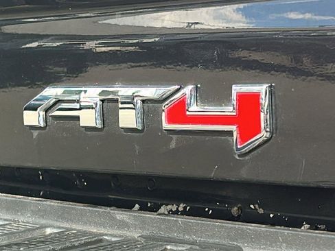 Certified 2024 GMC Sierra 2500 AT4 w/ AT4 Premium Plus Package image 7