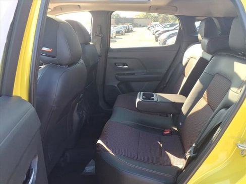 New 2026 Nissan Kicks SR w/ SR Premium Package image 30