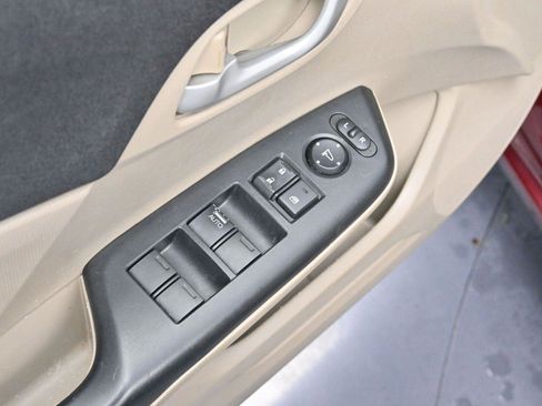 Used 2012 Honda Civic LX image 10