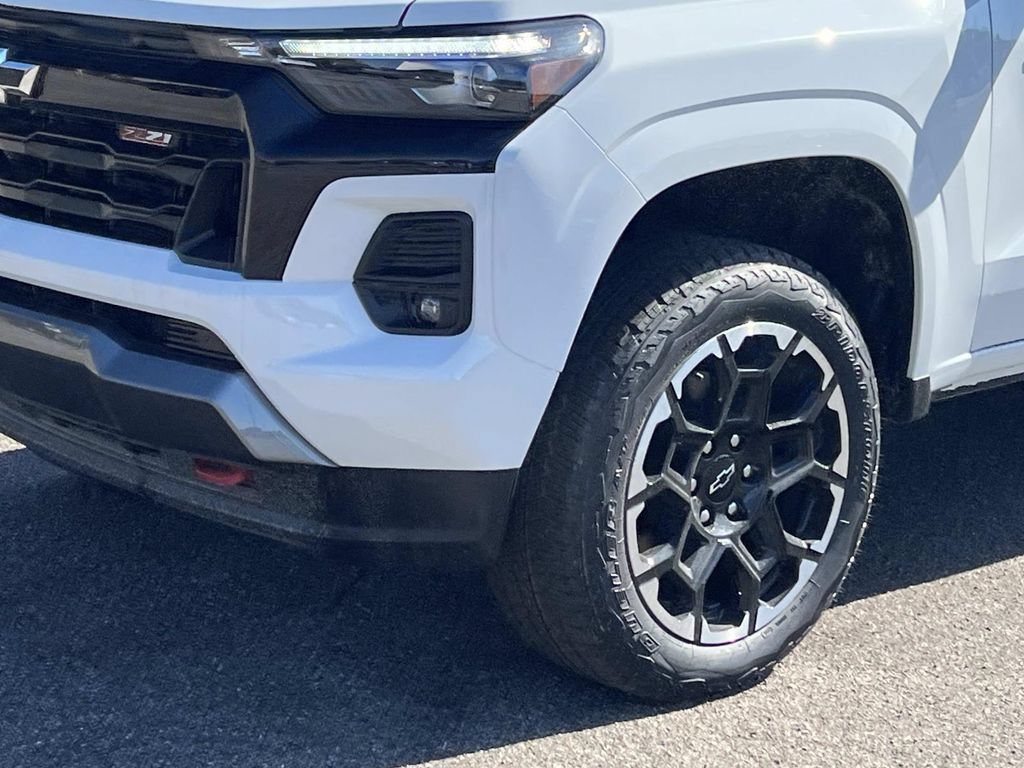 New 2026 Chevrolet Colorado Z71 w/ Technology Package AWD/4WD image 8