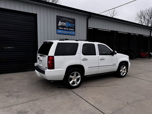 Used 2011 Chevrolet Tahoe LTZ image 11