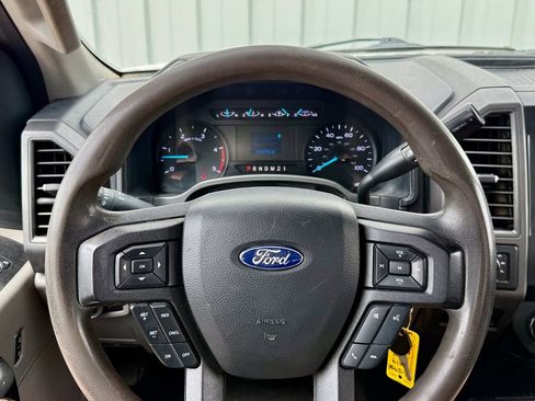 Used 2019 Ford F550 4x4 Crew Cab Super Duty image 35