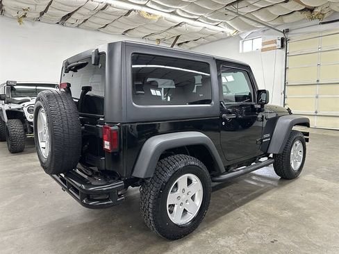 Used 2011 Jeep Wrangler Sport AWD/4WD image 3