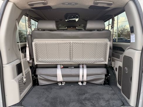 Used 2023 Chevrolet Express 2500 Extended RWD image 41