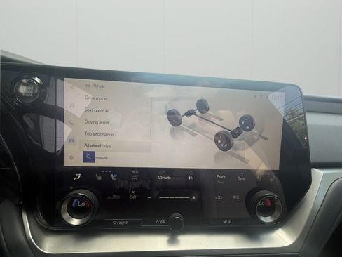 Used 2025 Lexus TX 350 AWD w/ Technology Package image 14
