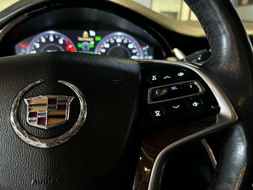 Used 2013 Cadillac XTS Premium FWD image 15