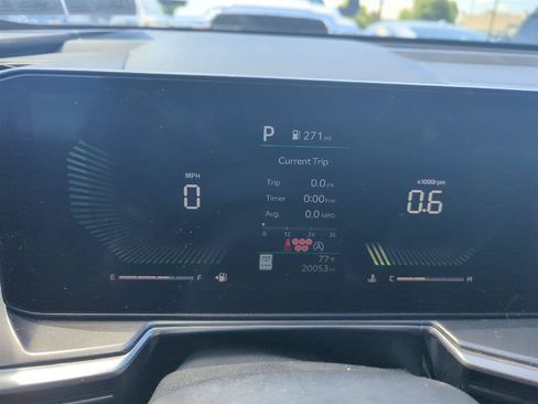 Used 2025 Kia Sorento S w/ Panoramic Sunroof Package AWD/4WD image 8