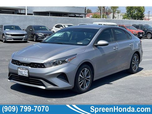 Used 2023 Kia Forte LXS FWD image 1