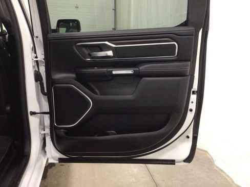 Used 2025 RAM 1500 Laramie image 27