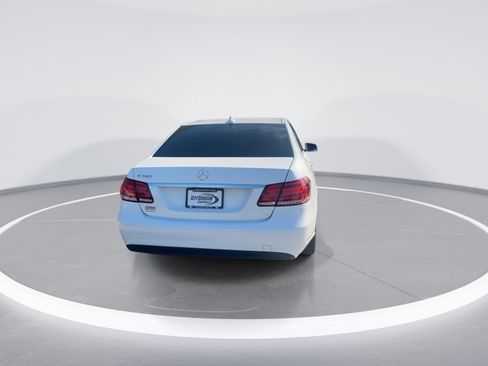 Used 2015 Mercedes-Benz E 350 Sedan image 8