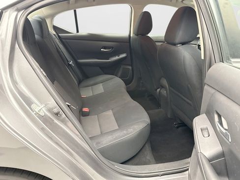 Used 2023 Nissan Sentra SV FWD image 17