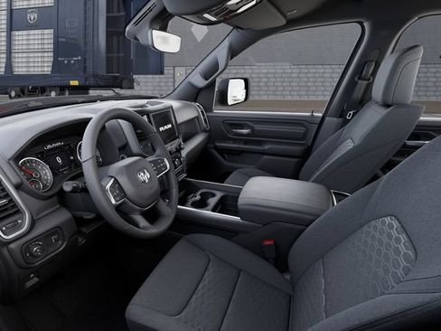 New 2026 RAM 1500 Express AWD/4WD image 22