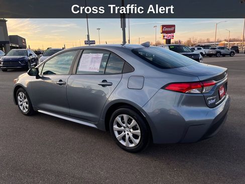 Used 2024 Toyota Corolla LE image 3