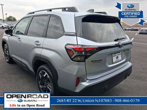 Used 2026 Subaru Forester Premium AWD/4WD image 5