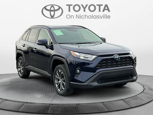 Used 2024 Toyota RAV4 XLE Premium w/ Weather Package image 8