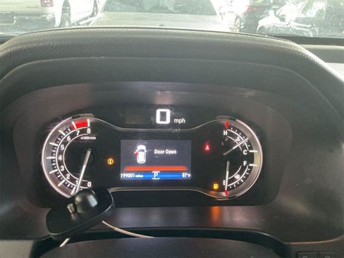 Used 2016 Honda Pilot Touring image 13