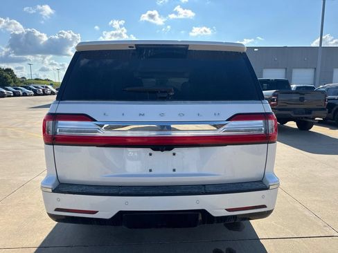 Used 2019 Lincoln Navigator L Reserve AWD/4WD image 10