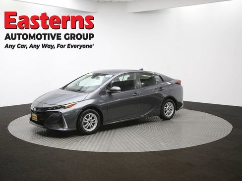 Used 2021 Toyota Prius Prime LE FWD image 55