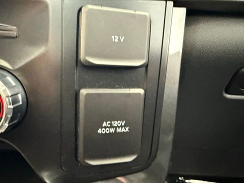 Used 2021 Ford F150 Lariat w/ Equipment Group 502A High image 41