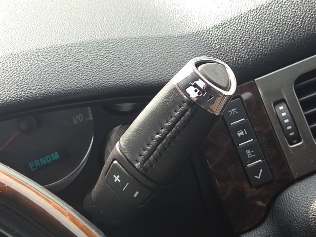 Used 2007 GMC Yukon Denali AWD/4WD image 38