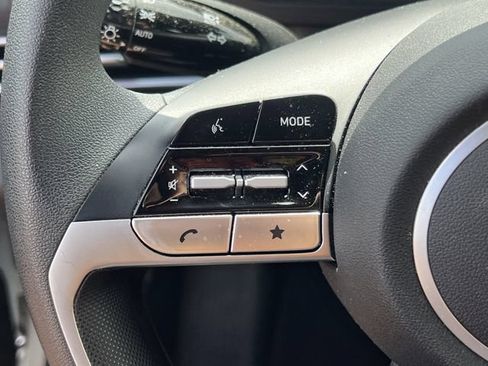 Used 2026 Hyundai Elantra Hybrid FWD image 25