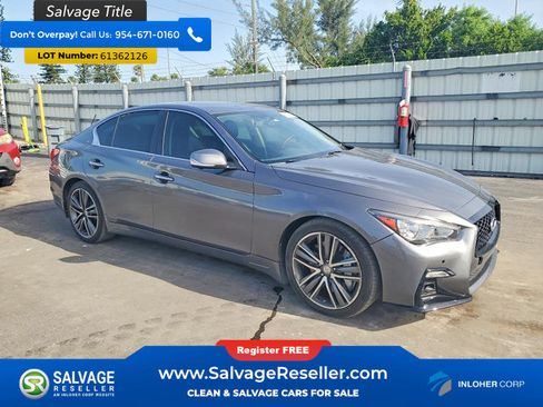 Used 2015 INFINITI Q50 w/ Deluxe Touring Package RWD image 5
