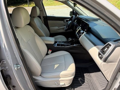 Used 2022 Kia Sorento SX AWD/4WD image 22