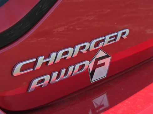 Used 2015 Dodge Charger SXT AWD/4WD image 12