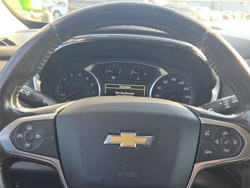 Used 2018 Chevrolet Traverse LT image 36