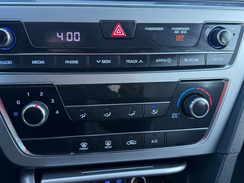 Used 2016 Hyundai Sonata SE image 21