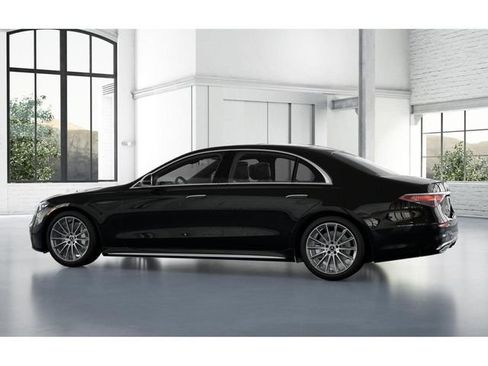 Certified 2025 Mercedes-Benz S 580 S 580 image 32