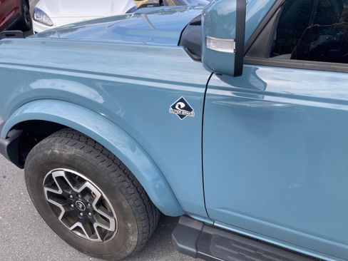 Certified 2021 Ford Bronco Outer Banks image 7