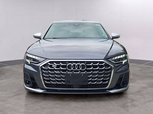 Certified 2023 Audi S8 AWD/4WD image 2