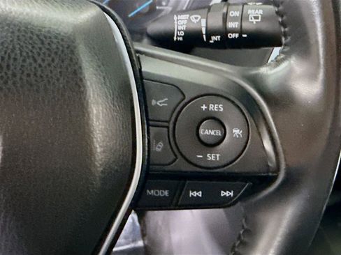 Certified 2023 Toyota Venza Nightshade image 22