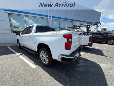 Used 2021 Chevrolet Silverado 1500 LTZ w/ Technology Package AWD/4WD image 8