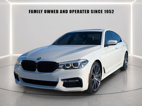 Used 2018 BMW 540i RWD image 2