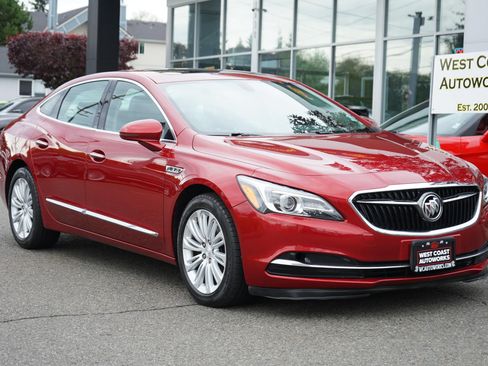 Used 2018 Buick LaCrosse Essence w/ Sun and Shade Package FWD image 7